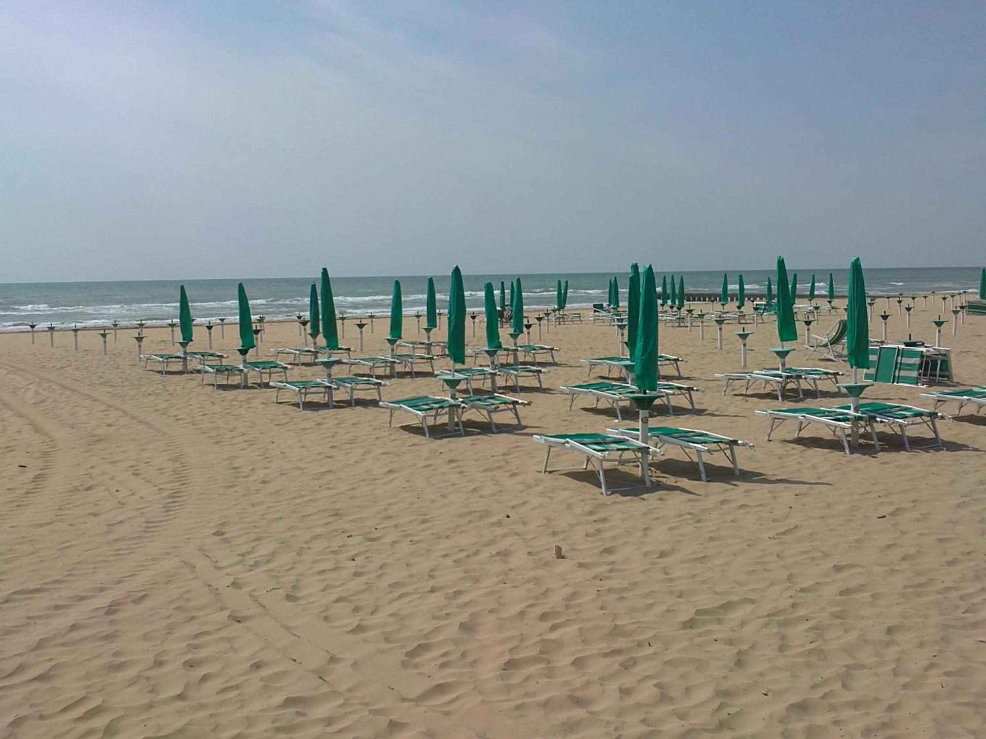 Hotel Rado Lido di Jesolo Eksteriør billede